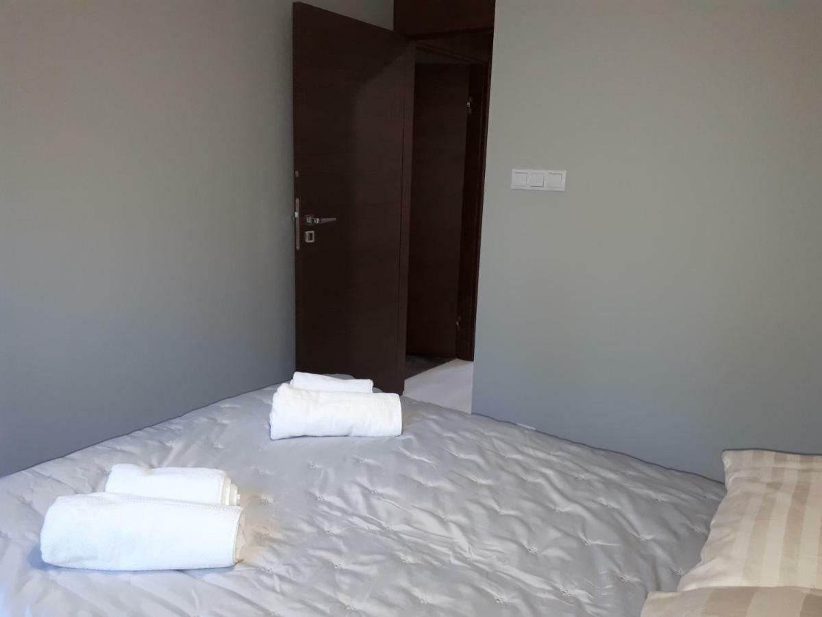 Apartamenty Centrum- Kochanowskiego -Dawniej Two-Bedroom Apartment Zielona Gora  Luaran gambar