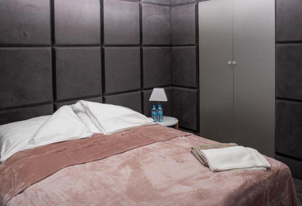 Apartamenty Centrum- Kochanowskiego -Dawniej Two-Bedroom Apartment Zielona Gora  Luaran gambar