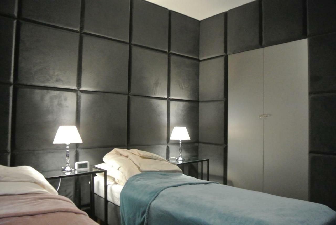 Apartamenty Centrum- Kochanowskiego -Dawniej Two-Bedroom Apartment Zielona Gora  Luaran gambar